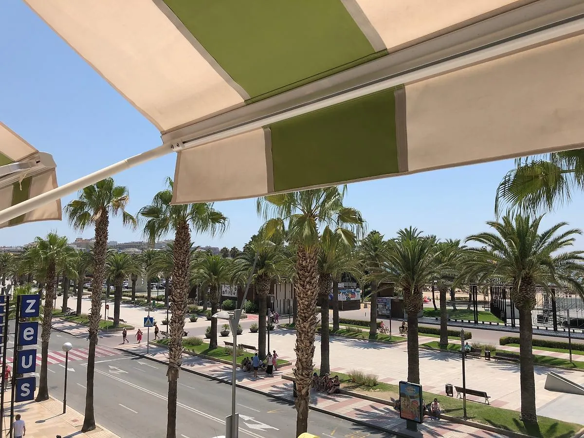 T&H Center Family Apartment Salou Spain